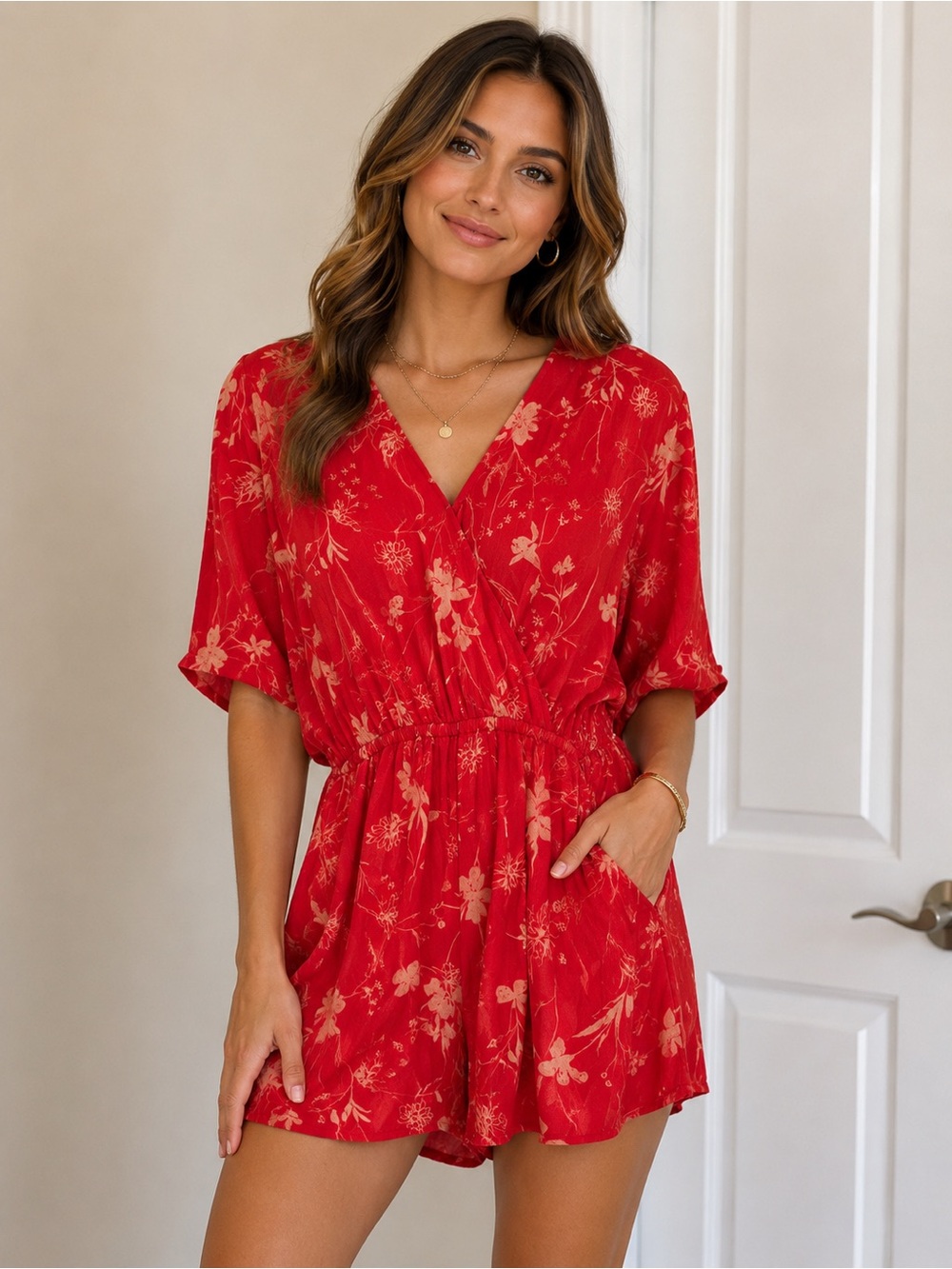 Red Floral Short Romper Womenโs Boho Elastic Waist Lightweight Playsuit Medium